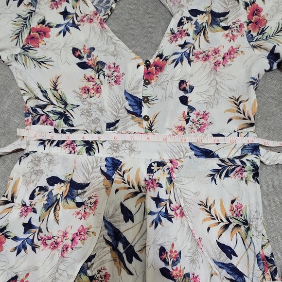 AMERICAN EAGLE OUTFITTERS Romper Dress In White With Blue Pink Florals Size 6 - Picture 13 of 16